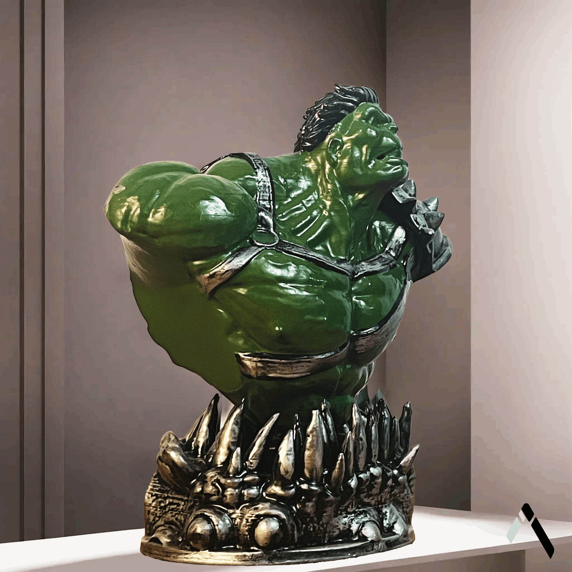 Hulk Bust Sculpture From Thor Ragnarok