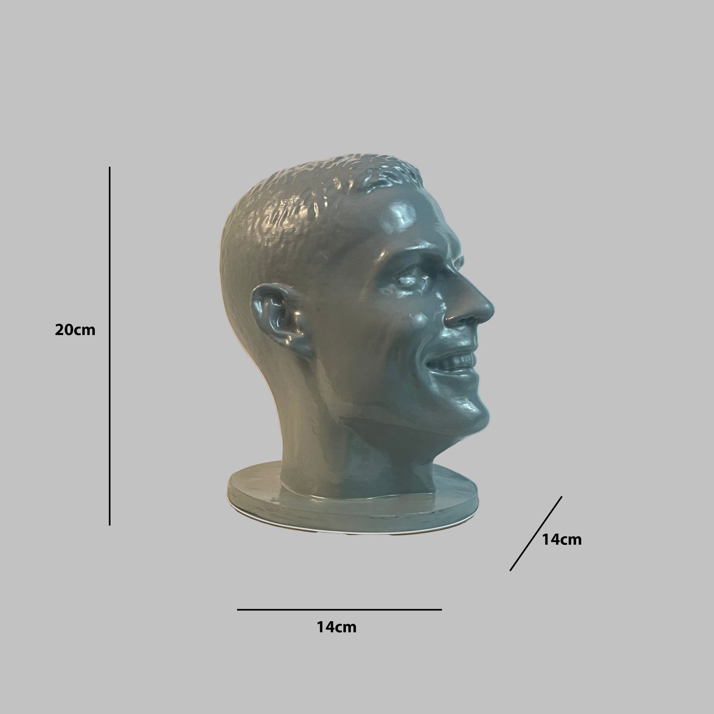 Rolando Head Statue & Headphone Stand Archadia